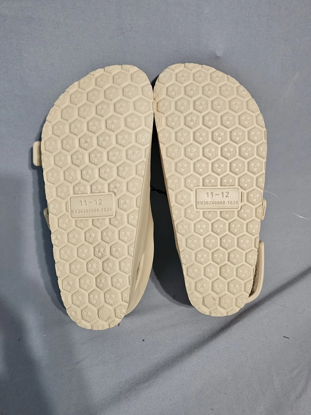 Kids Cream Double-Strap Buckle Sandals Velcro Back.